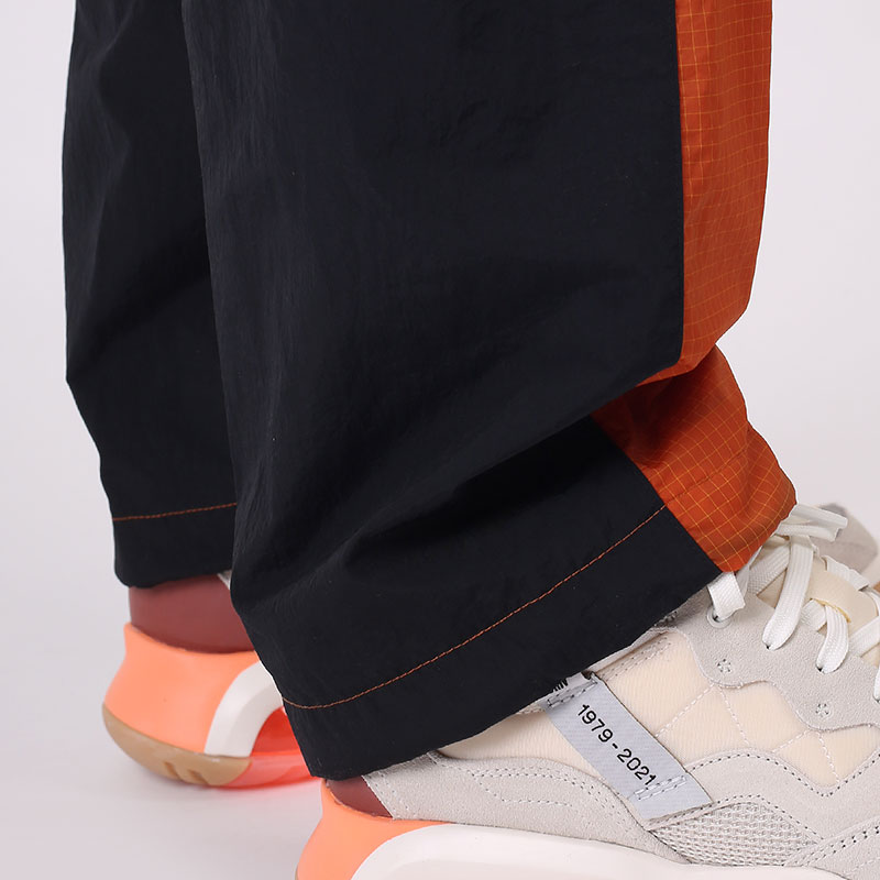 мужские оранжевые брюки Jordan 23 Engineered Convertible Tracksuit Bottoms CV2788-875 - цена, описание, фото 5